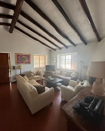 Pensión La Casa Del Mandorlo *